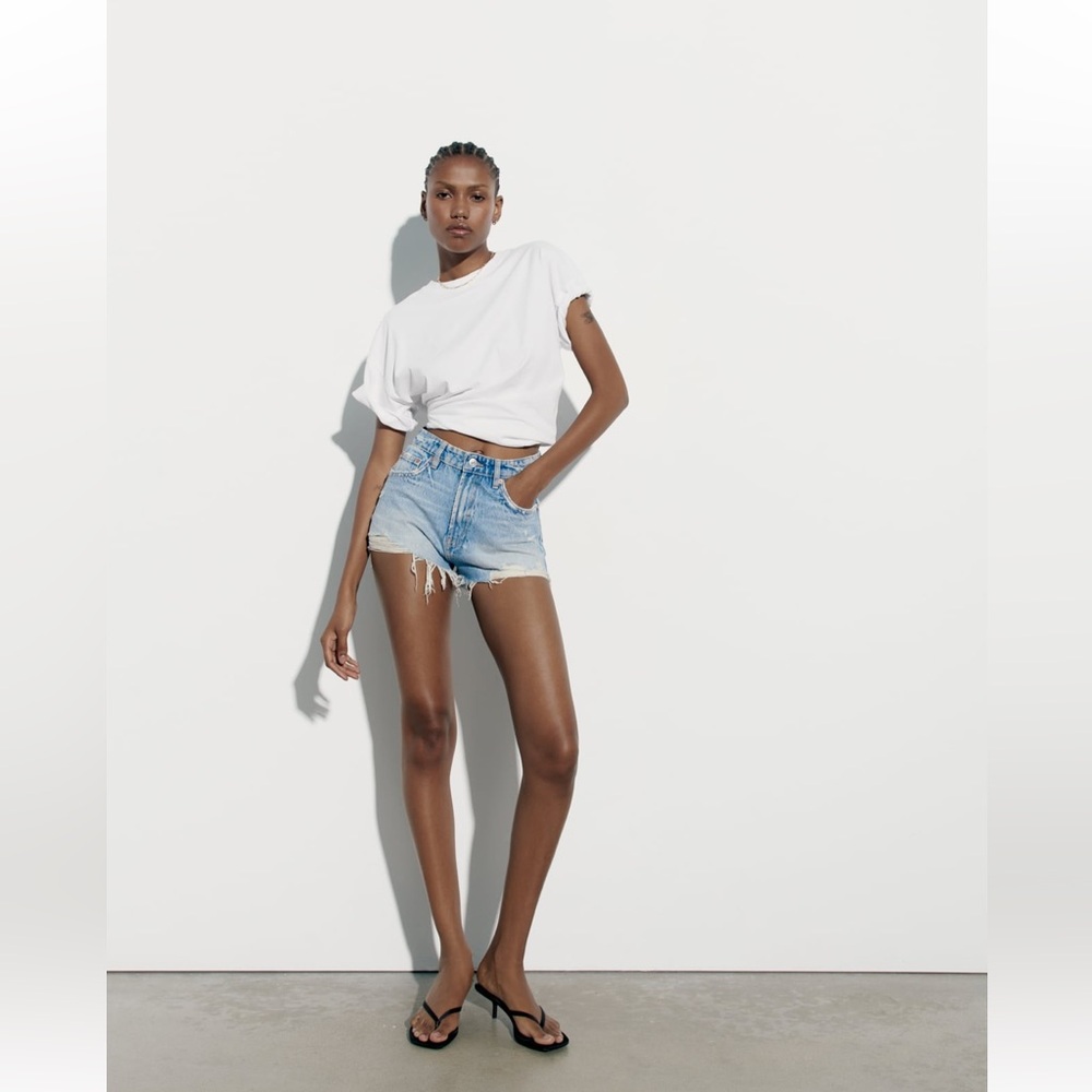 Zara high rise denim shorts NWT